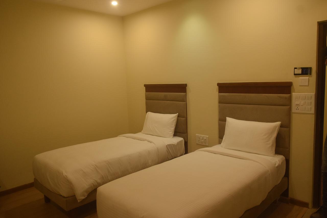 Hotel Avalon Inn Ambikapur Exterior photo